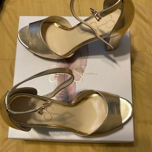 Jessica Simpson heels